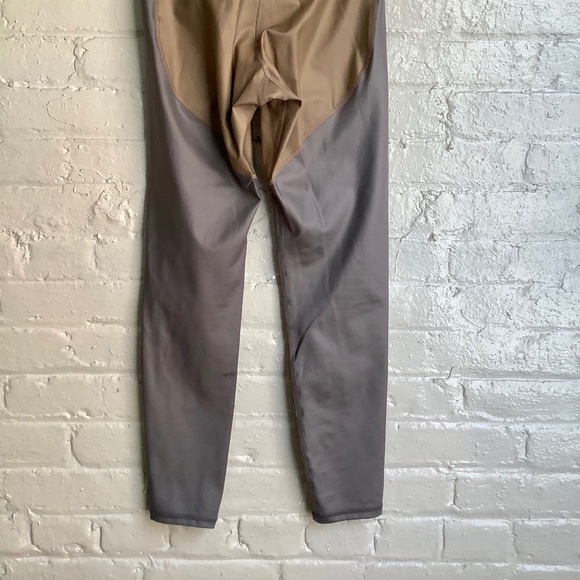 MICHI Cadence Legging in Gold/Platinum in Small - Picture 4 of 4